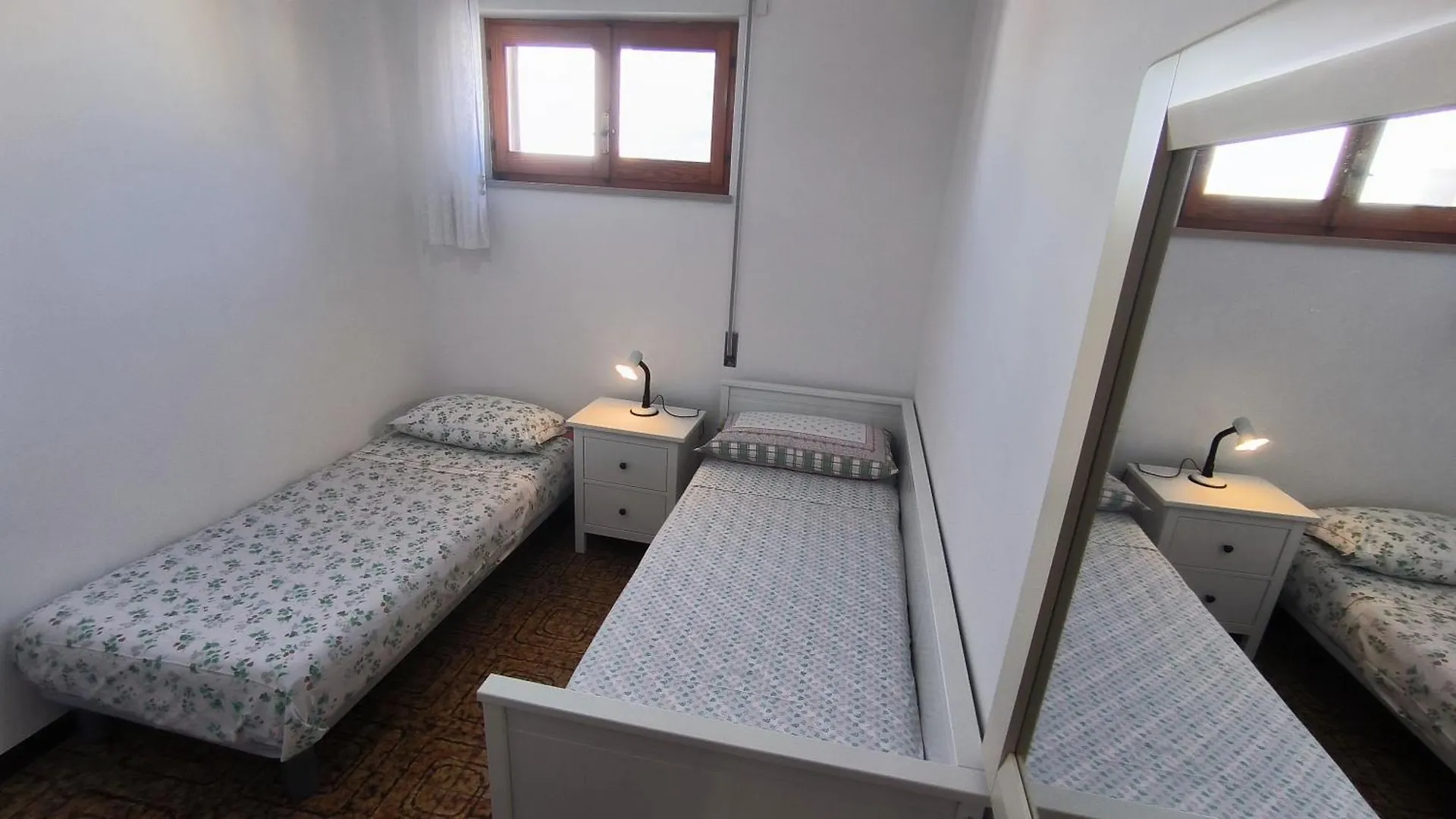 Apartamento La Casa Di Carlo SantʼAntìoco 0*,  Italia